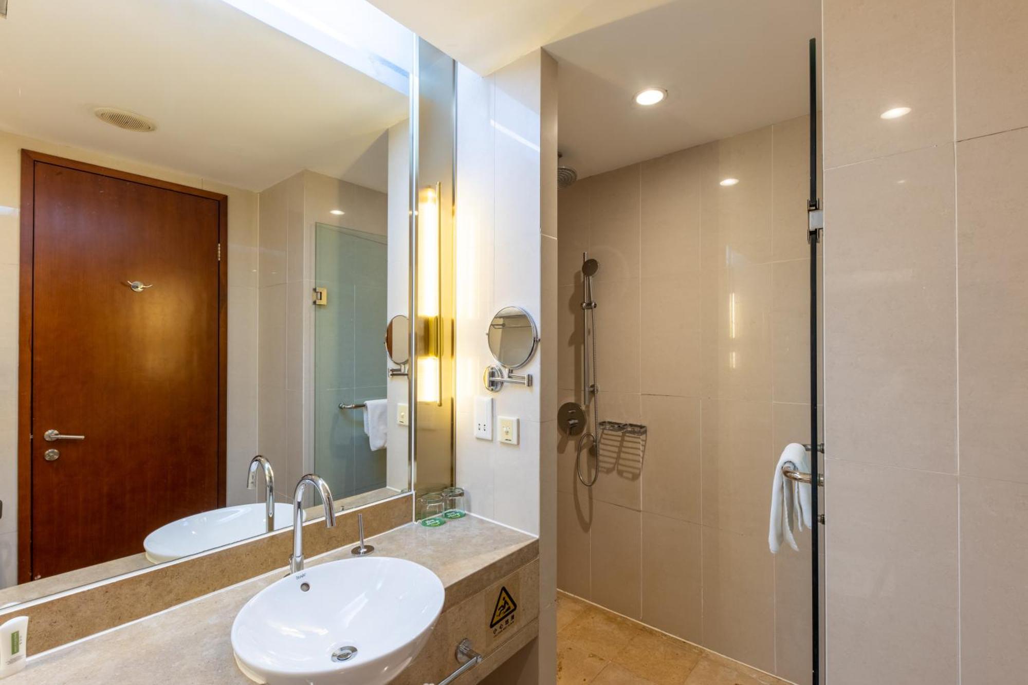 Holiday Inn Xiaoshan By Ihg Hangzhou Exteriör bild